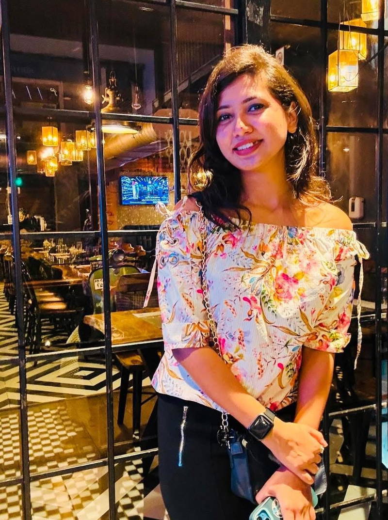 Hii call me sir today best escort service low price top model service available full safe