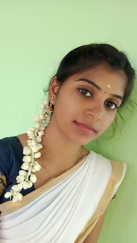 Vijayawada myself preeti independent call girl sarvice