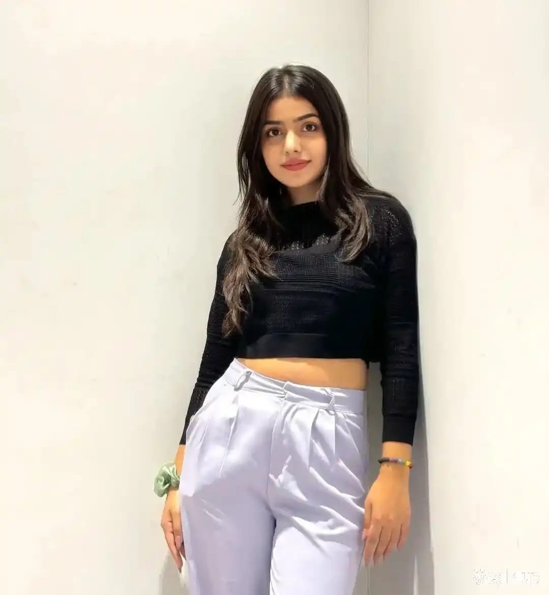 Hello i am siya for simple, honest time available day and night hello i am siya for simple