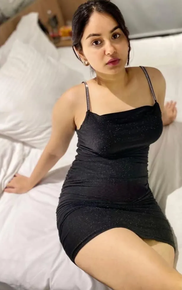 Hiii call me sir today best escort service low price top model service available full safe
